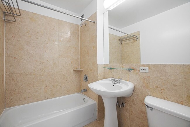 Photo - 360 West 43rd Street