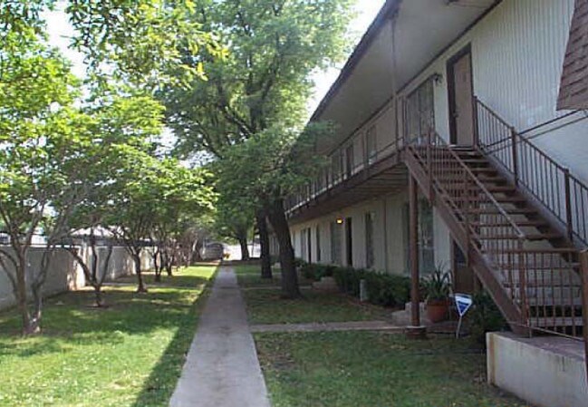 Westridge Apartments - Westridge Apartments