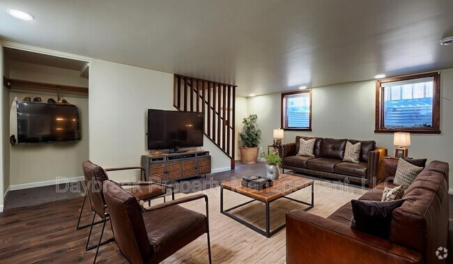 Building Photo - 1117 2nd Ave S Rental