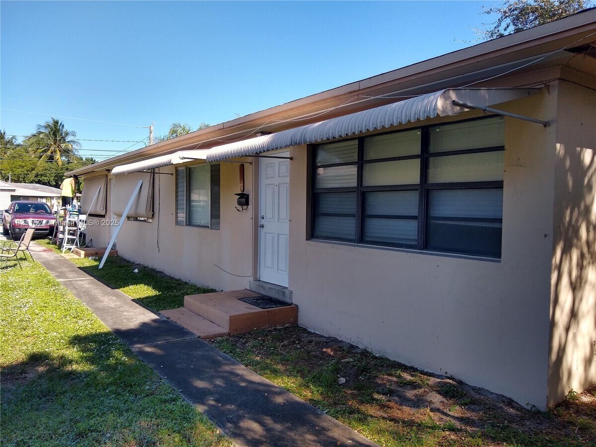 Photo - 2210 Johnson St Apartment Unit 2210