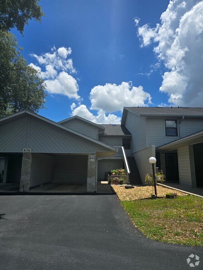 Building Photo - Gorgeous 2/2/1 carport Condo in Citrus Hil...