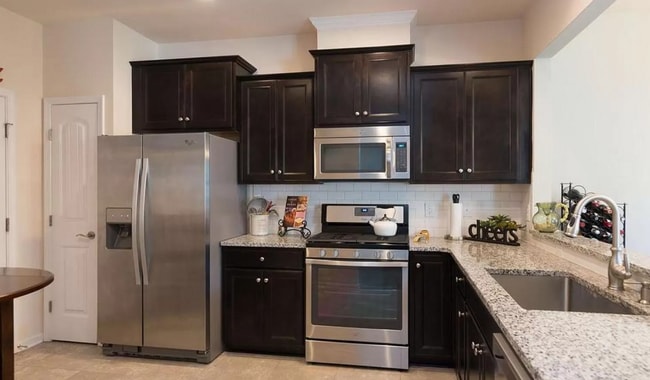 Building Photo - 706 Brier Crossings Lp