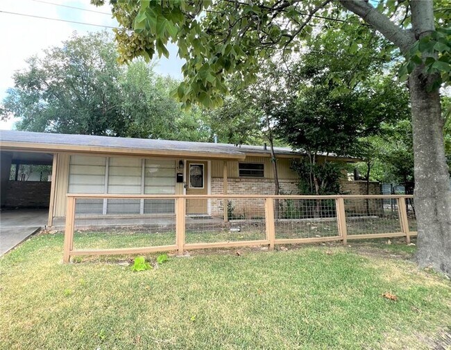 Photo - 5011 Finley Dr