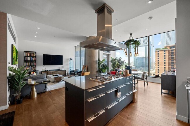 Photo - 210 Lavaca St Unit 1911