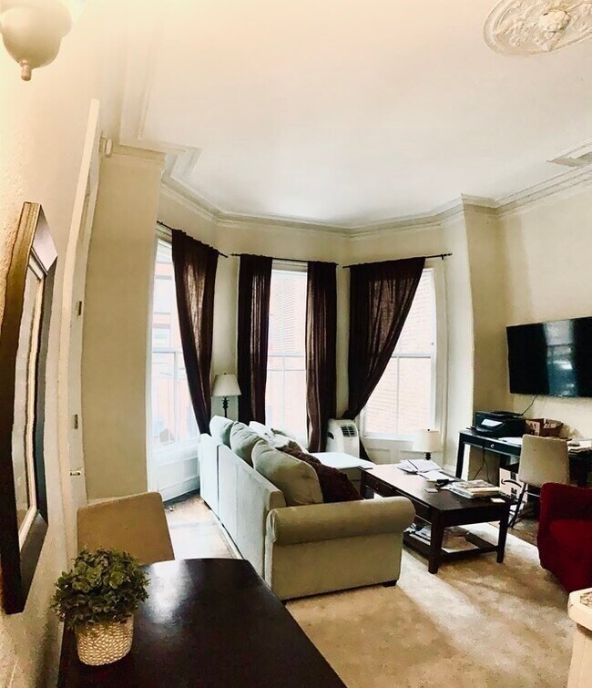 Photo - 296 Marlborough St Unidad 3