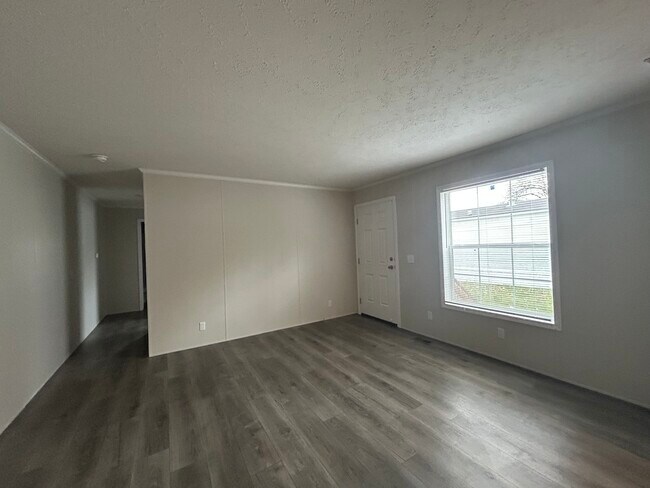 Photo - 11424 Oakgrove Dr