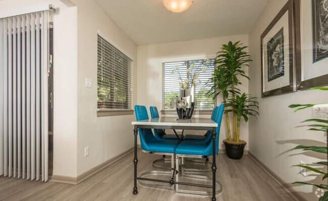 Building Photo - 1 bedroom in Grand Prairie TX 75050 Unit 1235 Rental
