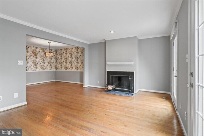 Photo - 441 Old Town Ct