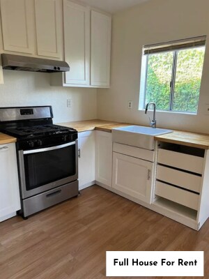 Photo - 3026 Division St