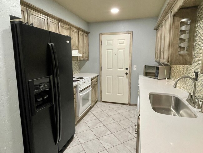 Photo - Cute 3 Bed 3 Bath Town Home NW OKC