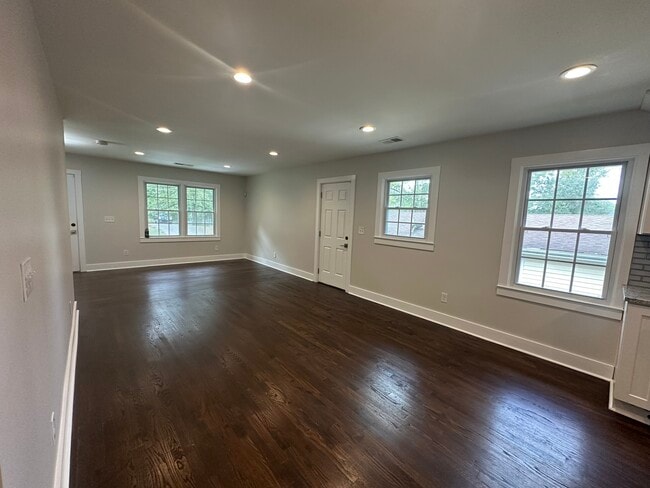 Photo - 569 Woods Dr NW