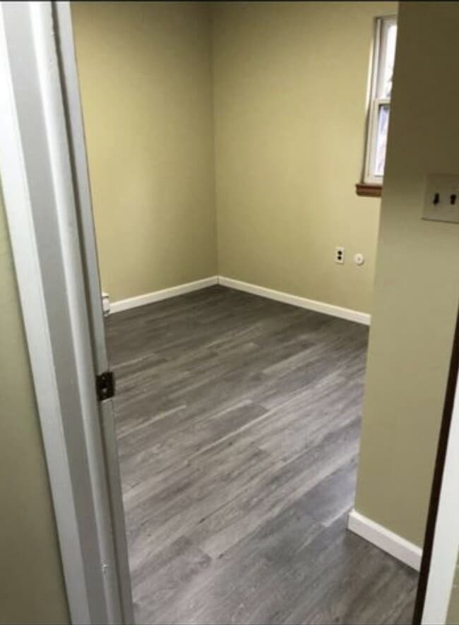 Photo - 598 Chestnut St Unit apt A