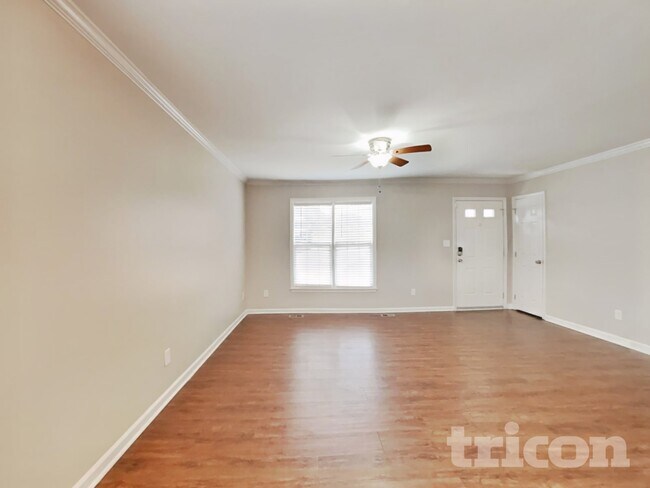 Photo - 1004 Girder Ct