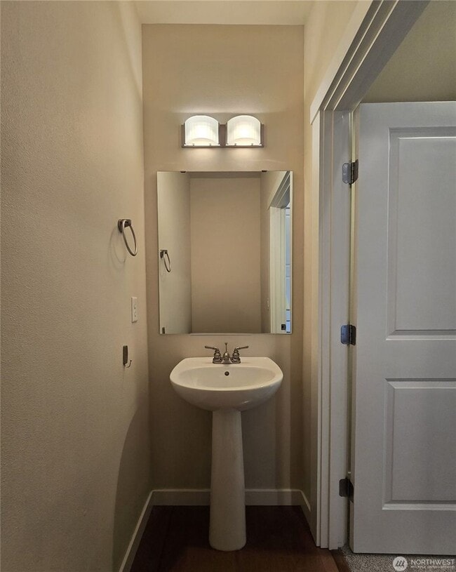 Photo - 3Bd/2.5Ba Newcastle Townhouse