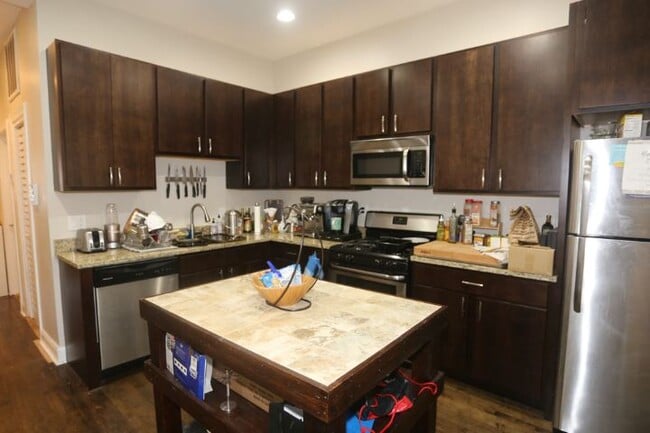 Photo - 4849 N Seeley Ave Unit 2