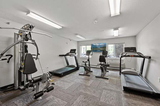 Fitness Room - Creekside Commons Apartments