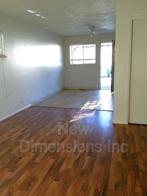 Photo - 71 Vine St