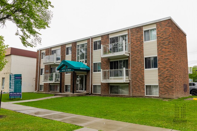 Photo - Somerset Apartments