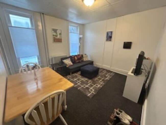 Photo - 1513 E Superior St Unit 4