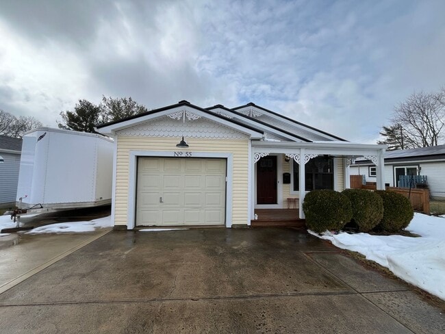 Photo - Fantastic 3 bedroom 2 bathroom single family home Johnstown