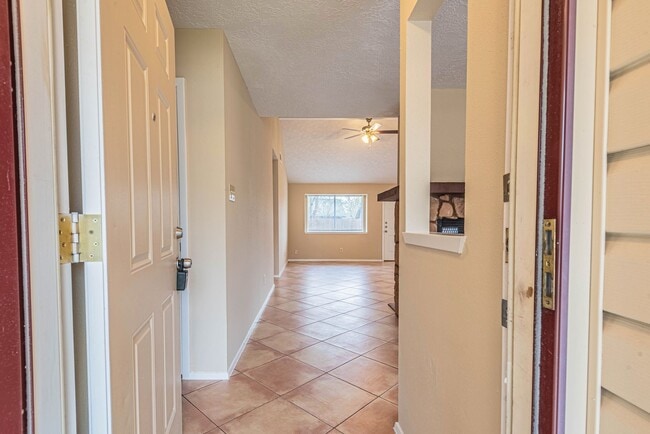 Photo - 2516 Orion Dr