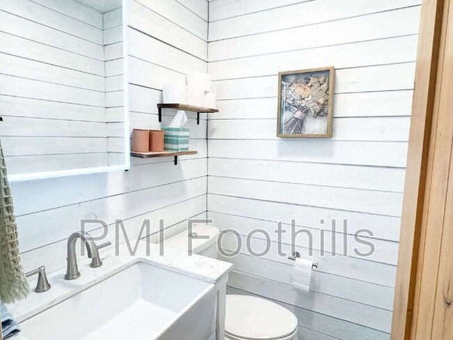 Photo - 171 Holman Way