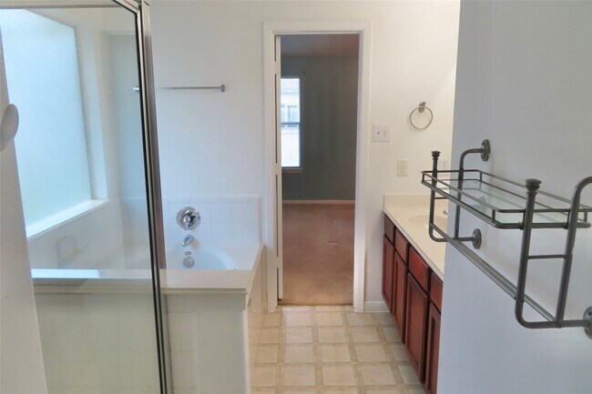 Building Photo - 6731 Wellington Meadows Dr Rental