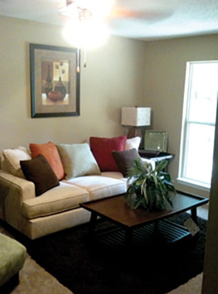 Photo - Pine Grove Apartments