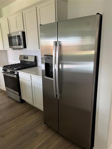 Photo - 8024 Acanthus St