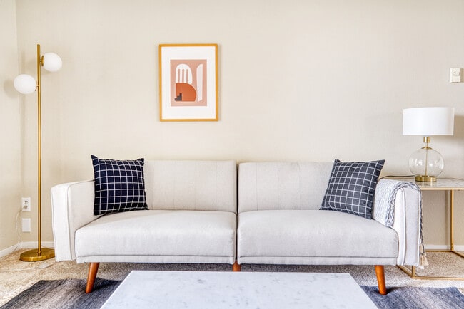 Photo - 508 Railway Ave Unit FL3-ID10358A