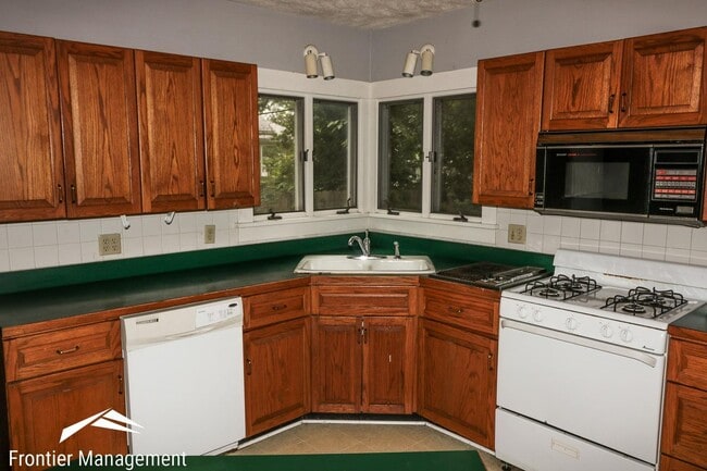 Photo - 1008 Ratone St Unit Main (3)