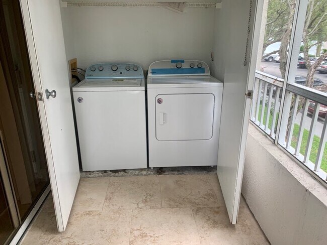 Photo - 2881 N Oakland Forest Dr