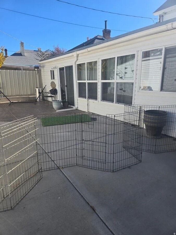 Photo - 82 200 N Unit 5