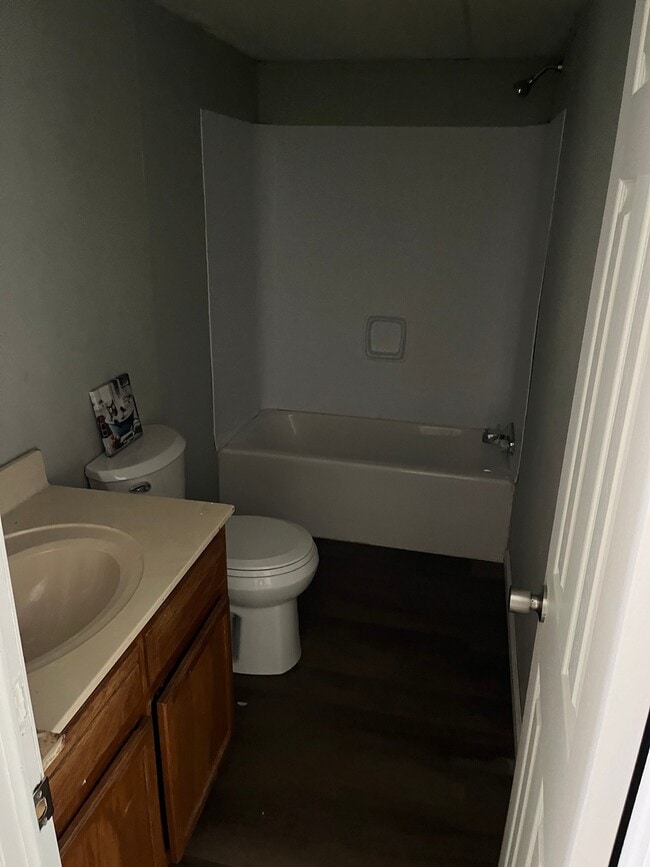 Photo - 3736 E Burke Blvd