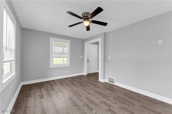 Photo - 302 Louisiana Ave