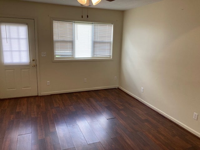 Photo - 211 Saratoga Cir