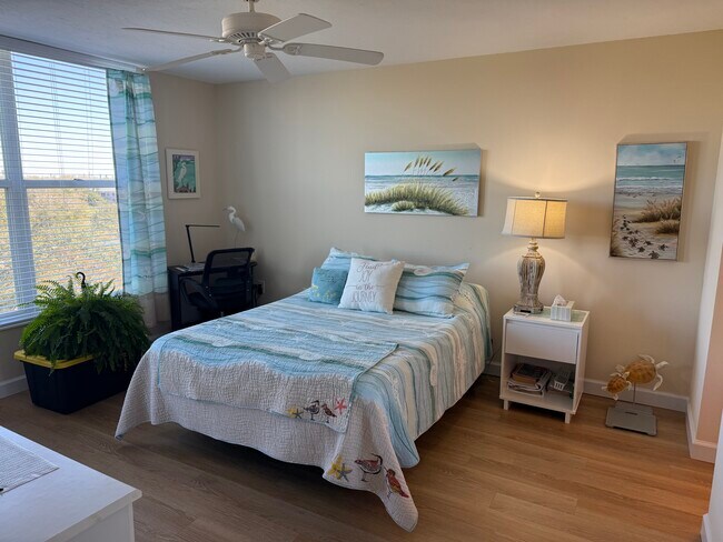 Photo - 4550 Pinebrook Cir Unit Greens 506