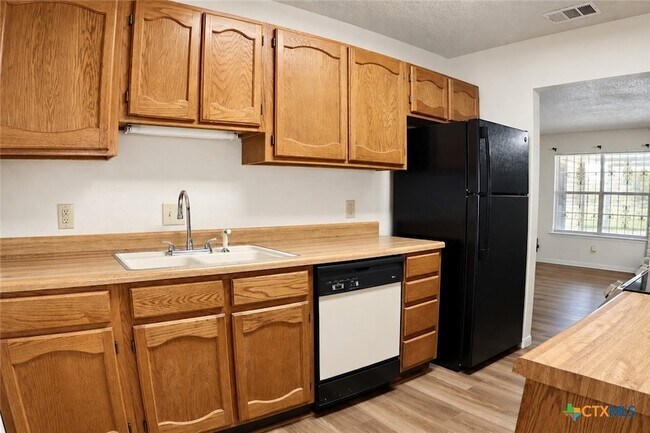 2018 Newton Dr