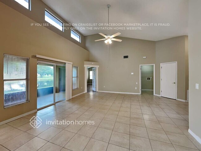 Photo - 706 49th St E