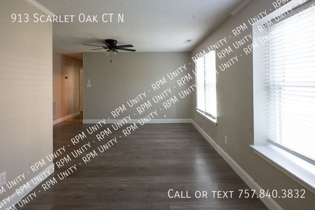 Photo - 913 Scarlet Oak Ct N