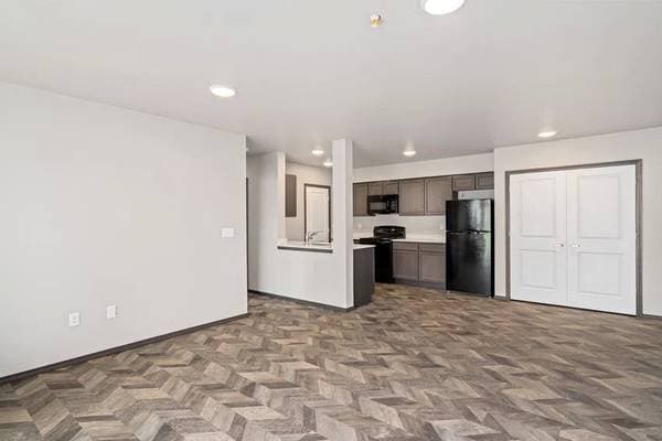 Pioneer Apartments