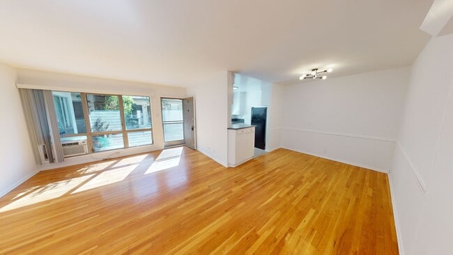 Photo - Sweetzer Gardens