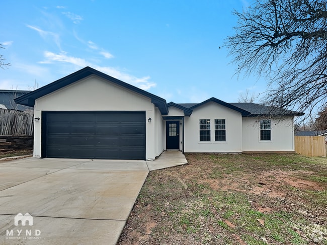 Building Photo - 3212 E Noble Dr Rental