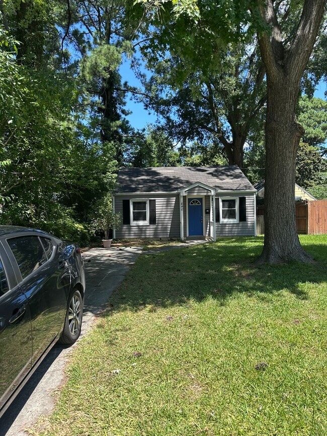 Building Photo - New house for rent!