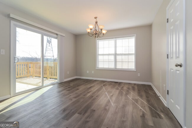 Photo - 2 Wingfoot Trail