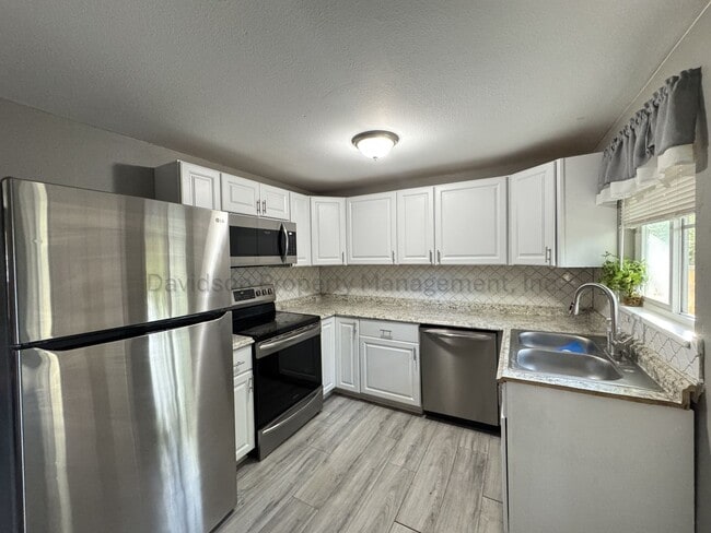 Photo - Charming 4 Bedroom Tri-level House in Southeast Colorado Springs MORE PICS TO COME!