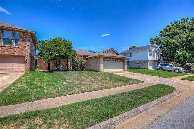 Photo - 8533 Brushy Creek Trail