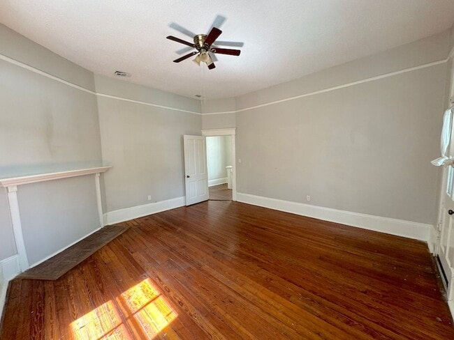 Photo - 3 BED | 2 BATH | STARLAND