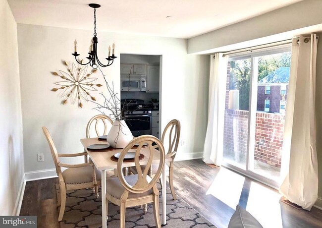 Photo - 345 Homeland Southway Unit 1A