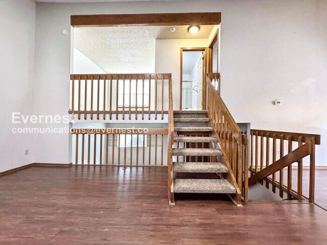 Photo - 7507 S Steele St